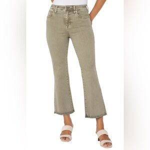 Liverpool Hannah Crop Flare Jeans with fray hem